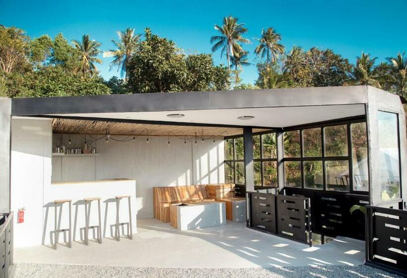 تختخواب و صبحانه Flores Passport House