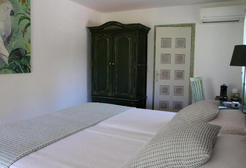 مبيت وإفطار Villa Foia Vella   Adults Only