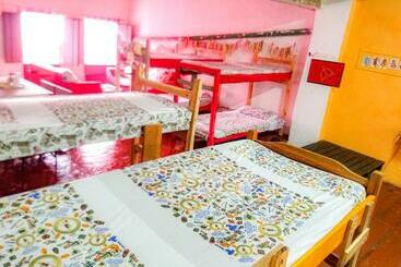Hostel Ateliê Laroyê
