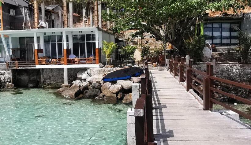 هتل Mr. Bean Resort