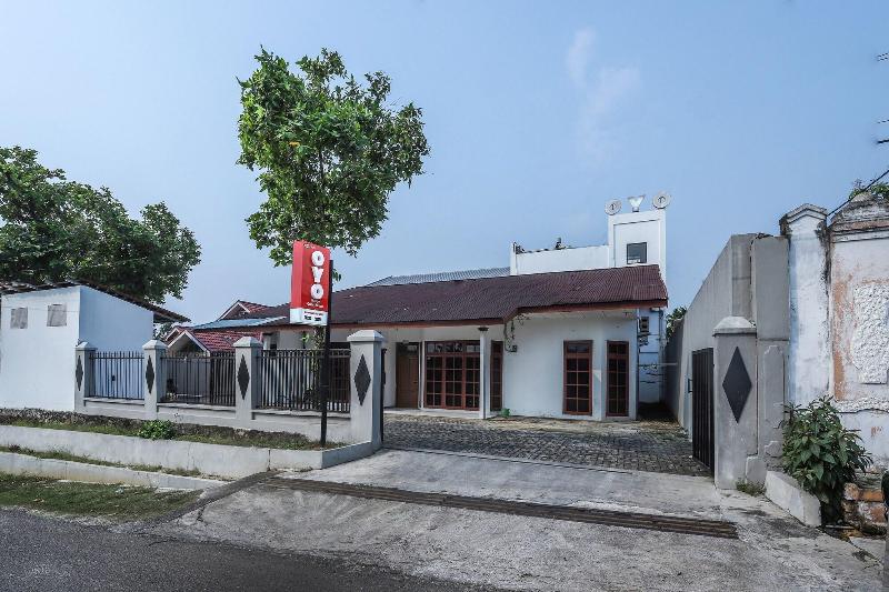 فندق Oyo 1582 Bungo Guest House