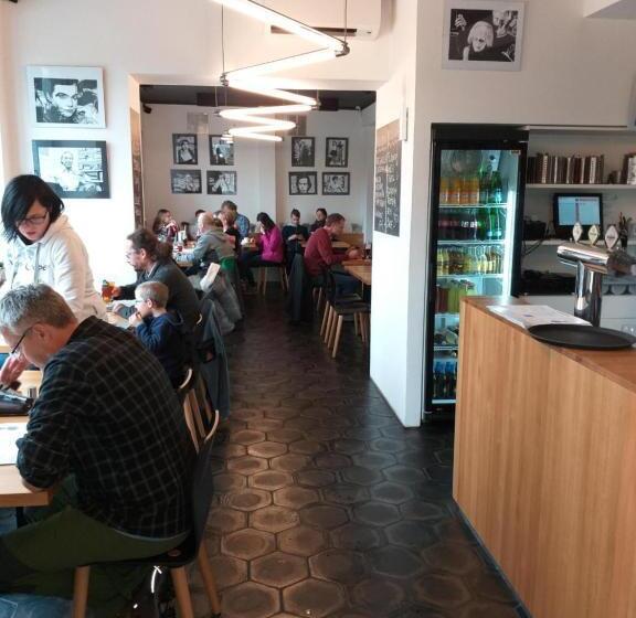 هتل Penzion Via Ferrata