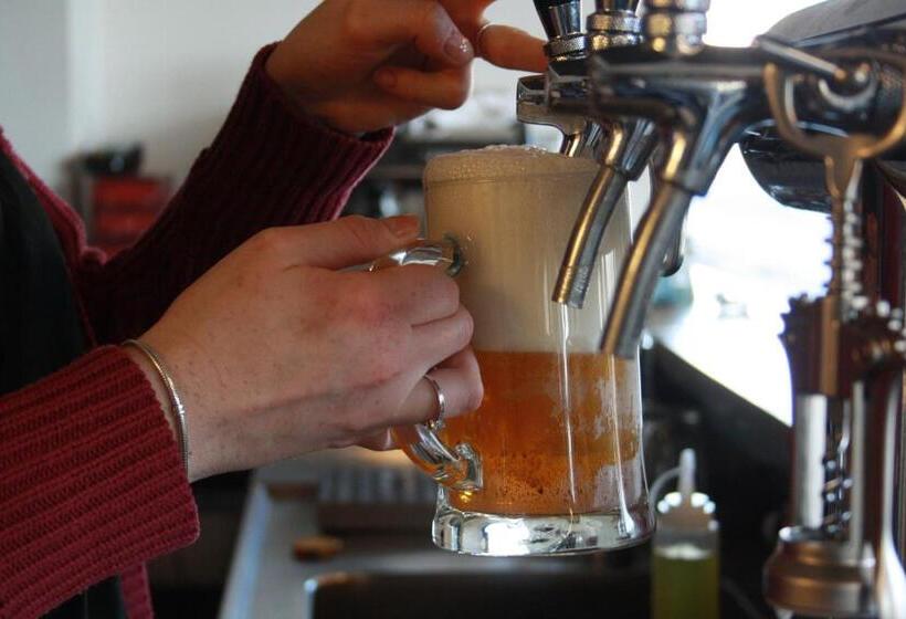 هتل Penzion Via Ferrata