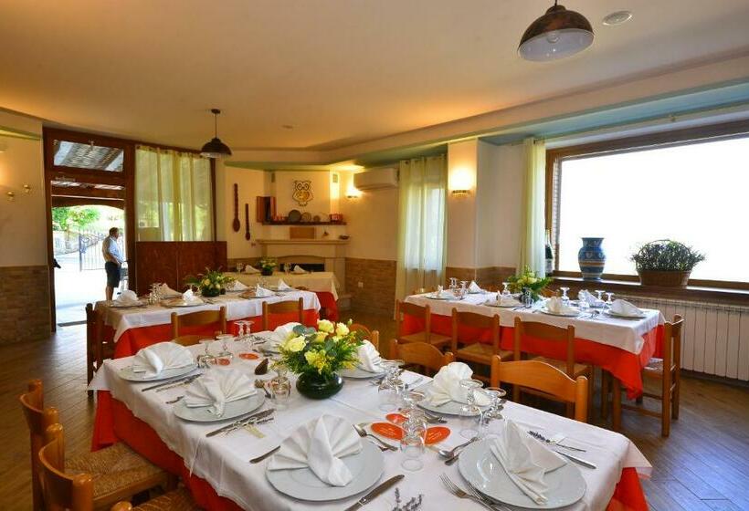 ベッドアンドブレックファースト Affittacamere Convivio