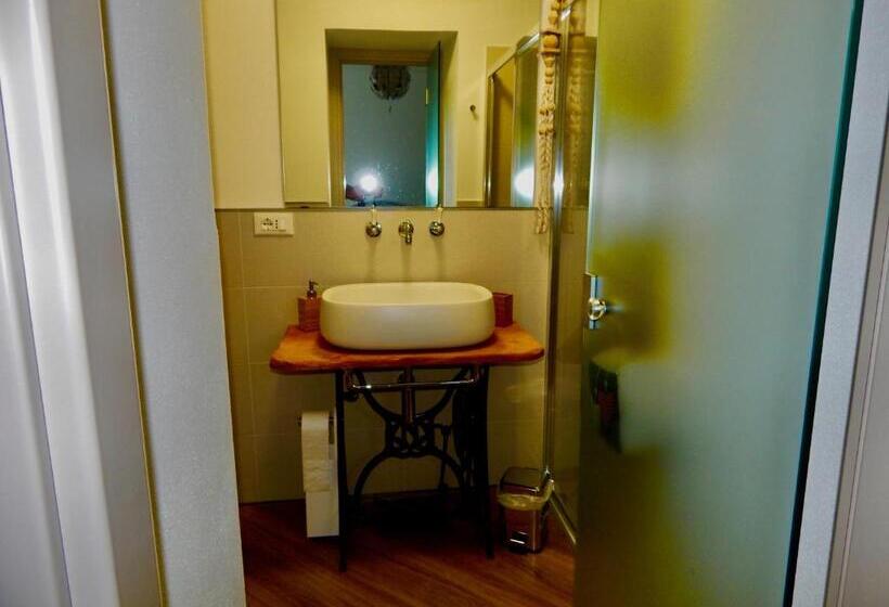 پانسیون Le Giüe