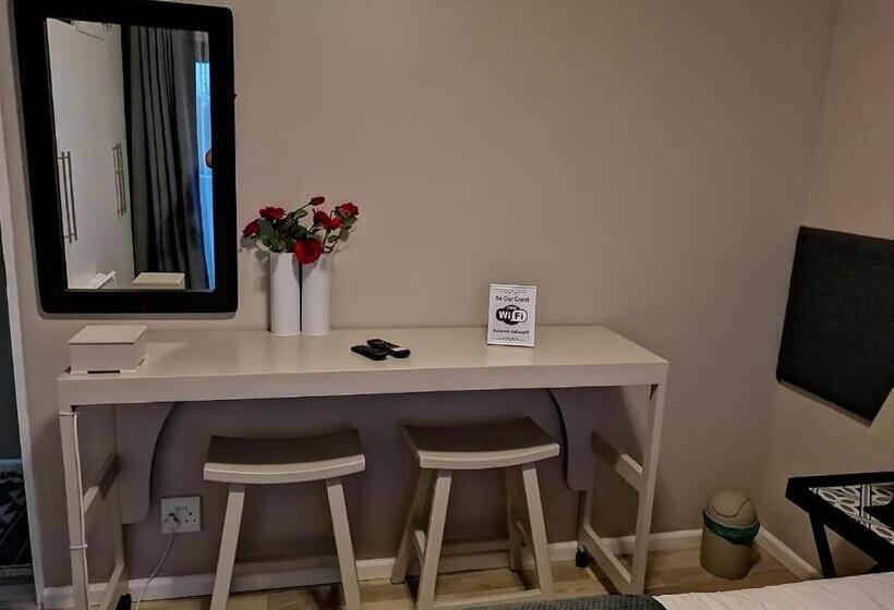 بنسيون Worcester The Karoo Guest Room