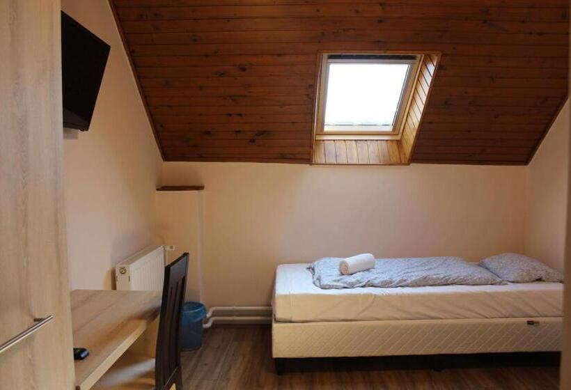 민박 Natúra Panzió&apartmanház