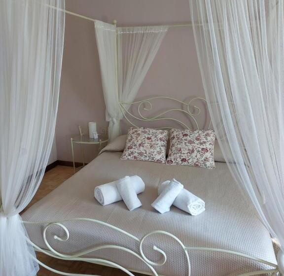 פנסיון Fragole E Menta