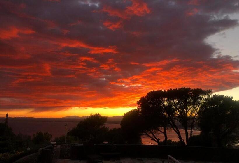 تختخواب و صبحانه Casa De L’albada