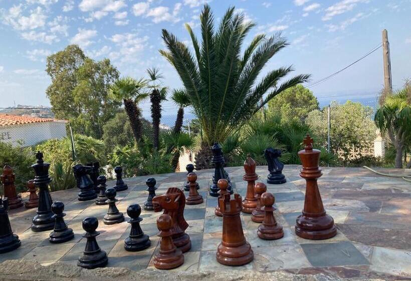 تختخواب و صبحانه Casa De L’albada