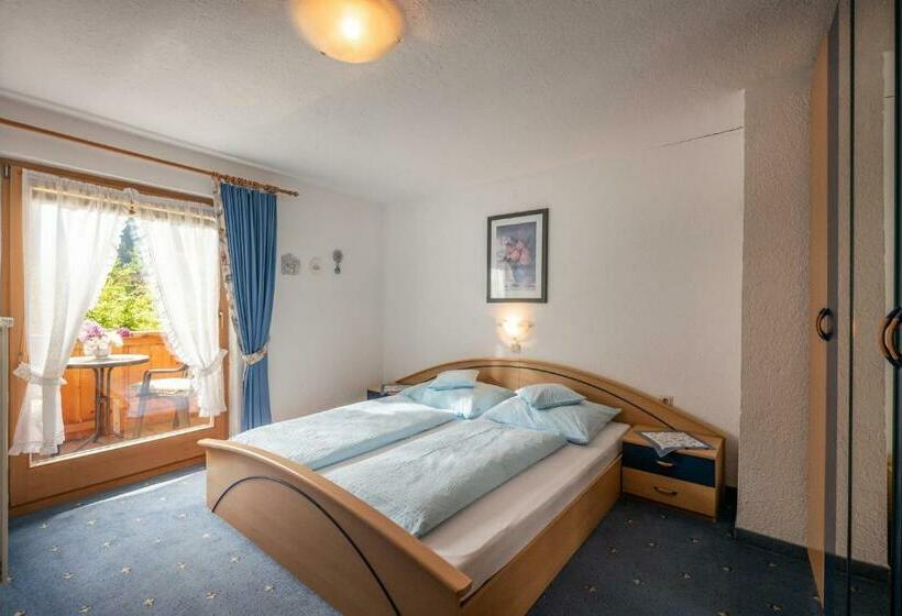 צימר Gästeheim Auwitsch