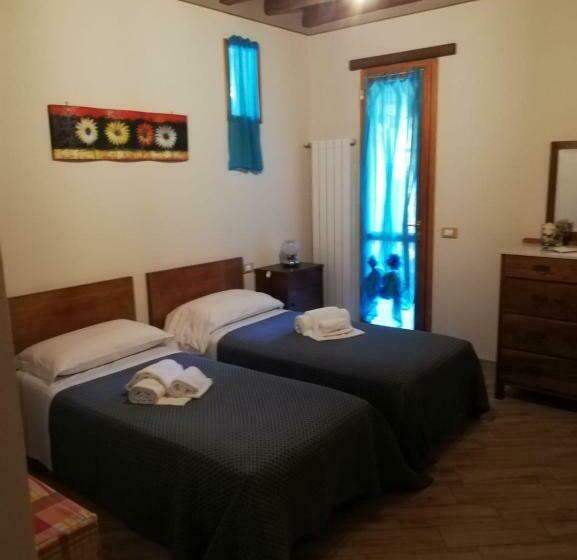 مبيت وإفطار Il Podere Della Piazza