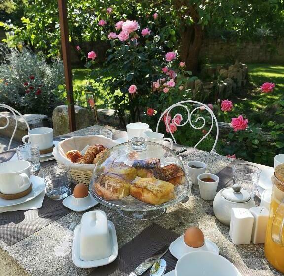 تختخواب و صبحانه Le Mas Des Agapes