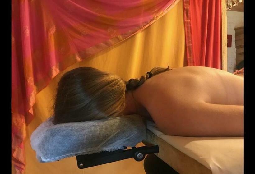 ベッドアンドブレックファースト Zen Au Marais Hammam Massages