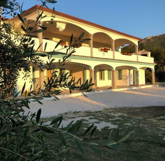 ペンション Borgo Albador Rooms