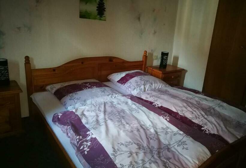 ペンション Eulenburg