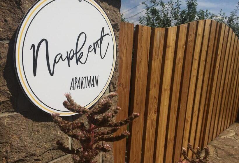 Пансион Napkert Apartman