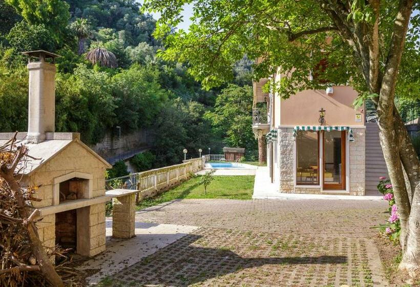 مبيت وإفطار A Casa Di Mila