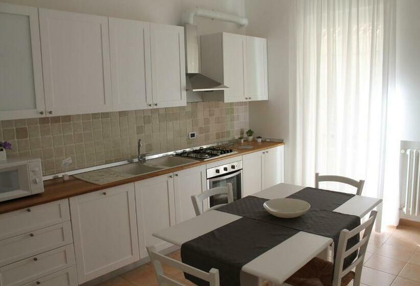 مبيت وإفطار Casa Vacanze Sweet Life