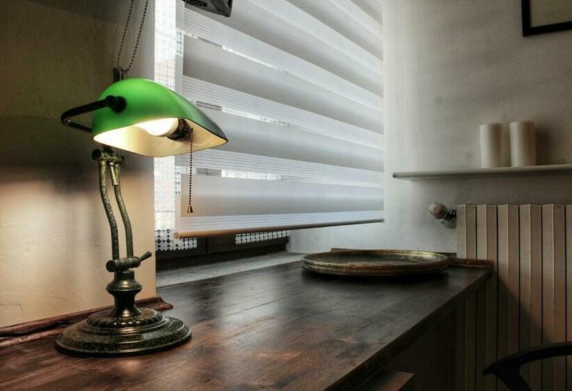 مبيت وإفطار Villa Belvedere Langhe