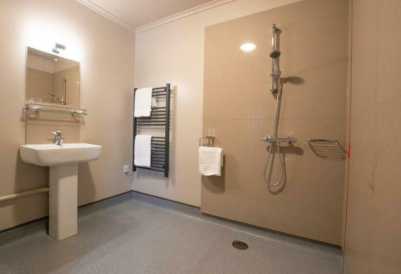 هتل The Cherry Tree Rochford