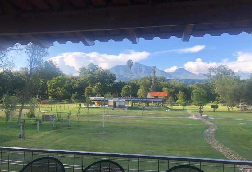 فندق Posada Campestre Tasquillo