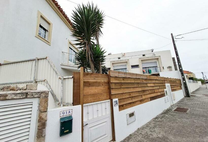 هاستل Cloud To Chill Surfhouse Baleal