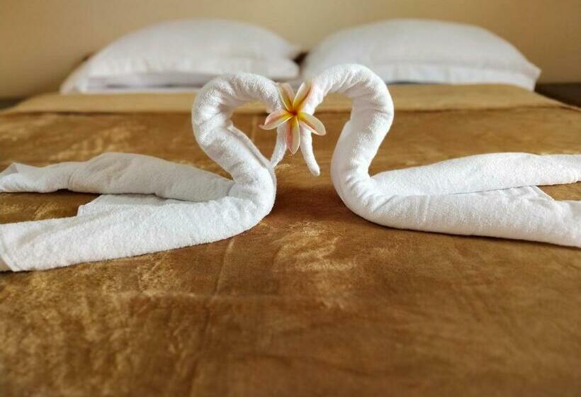 Пансион Lidah Lokal Guest House Singaraja