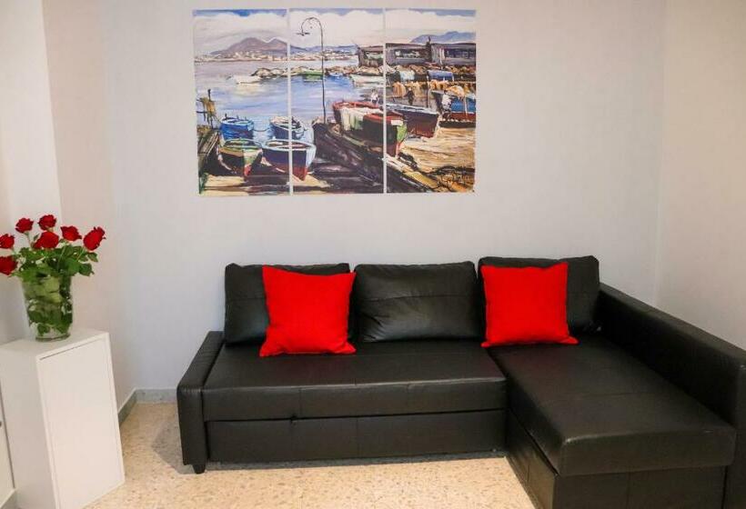 تختخواب و صبحانه Love Stabia