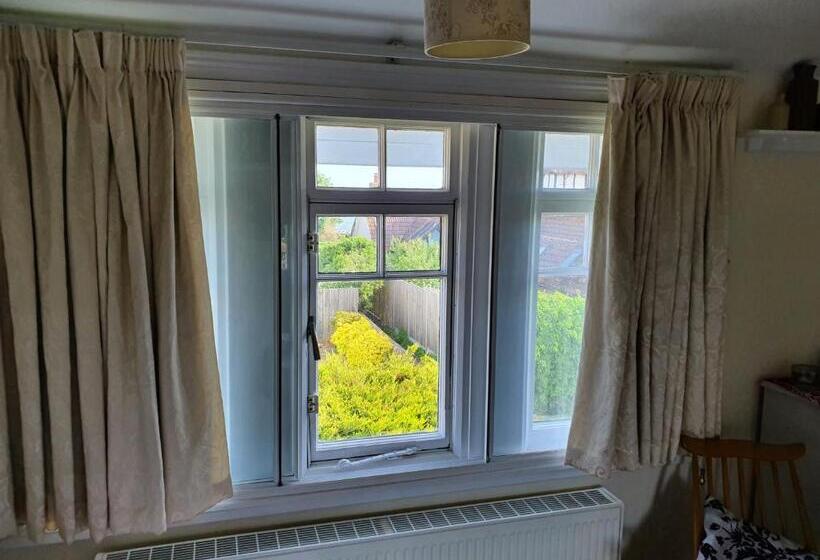 مبيت وإفطار Old Coach House