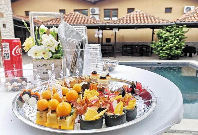 פנסיון Bali Petrich