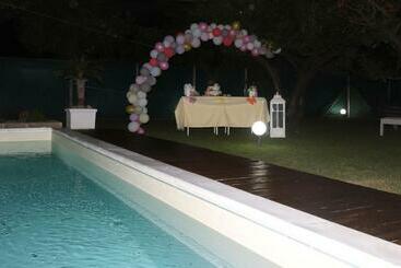 پانسیون Camera Con Giardino E Piscina