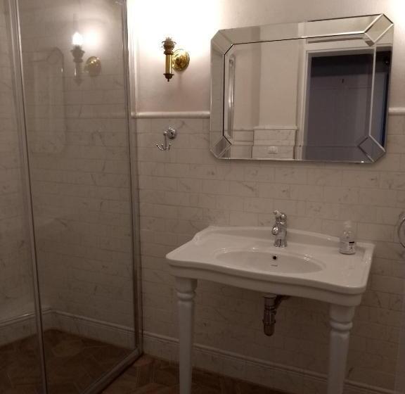 膳宿费 May House Rodinný Historický Dom