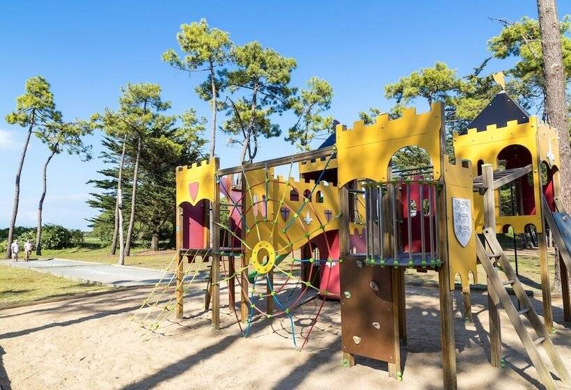 Domaine Résidentiel De Plein Air Odalys Tamarins Plage