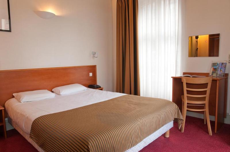 هتل Des Arts   Centre Cathédrale