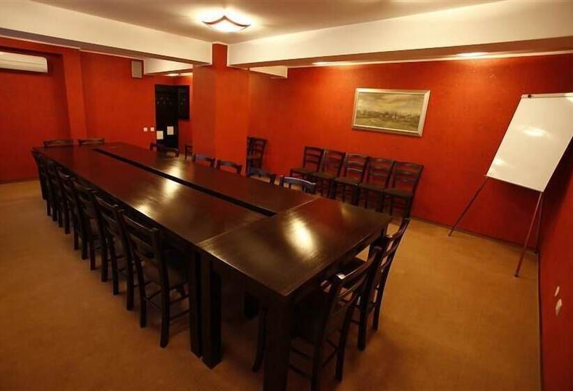 هتل Ibis Styles Pitesti Arges