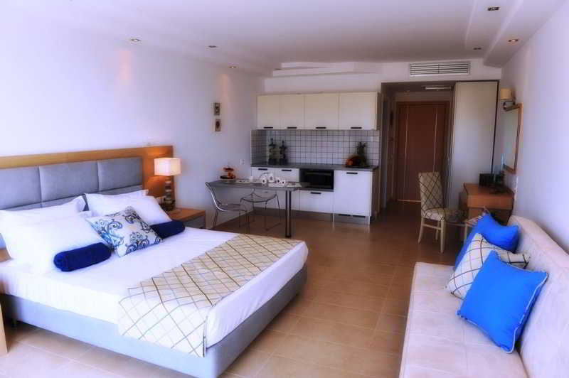 هتل Skiathos Premier