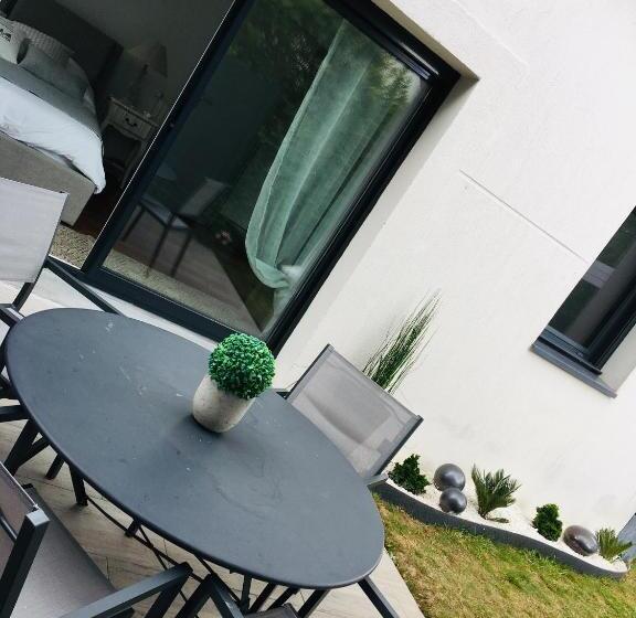 住宿加早餐  Chambre Kercaves