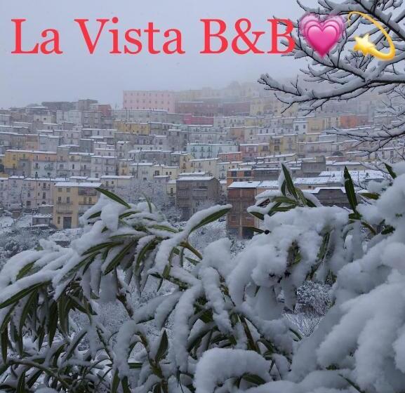 مبيت وإفطار La Vista