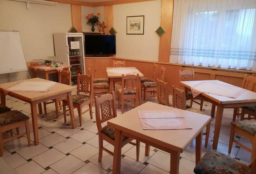 ホテル Restaurant Gästehaus Seiger