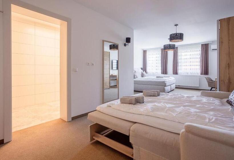 پانسیون Casa Plus