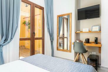 پانسیون Vittoria Rooms