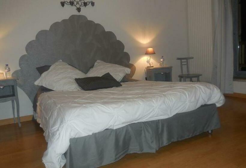 مبيت وإفطار Chambre D’hôtes La Jument Grise