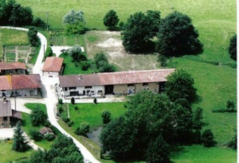 مبيت وإفطار Chambre D’hôtes La Jument Grise