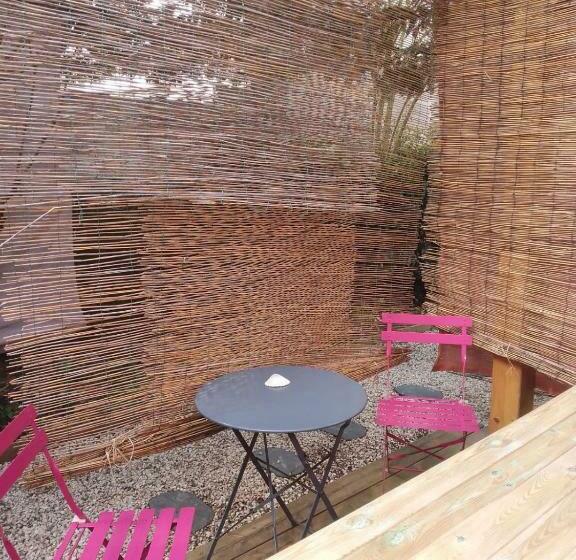 Bed and Breakfast La Cabane Bordeaux St Augustin