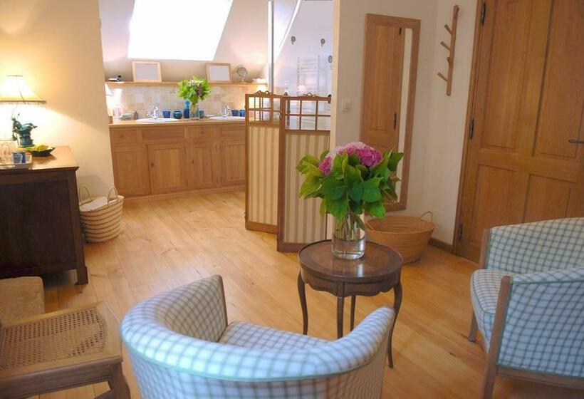 مبيت وإفطار Le Manoir Du Rocher