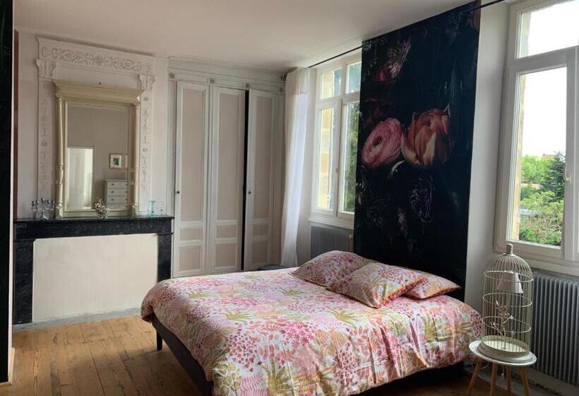 민박 Les Chambres Du Font D Uzas