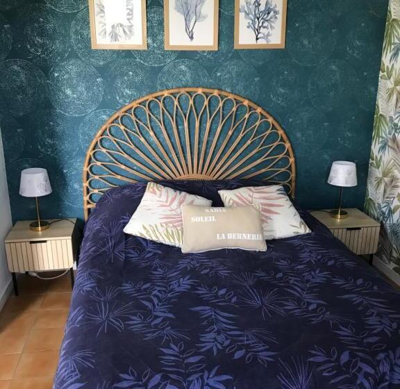 Bed and Breakfast Studio Avec Piscine