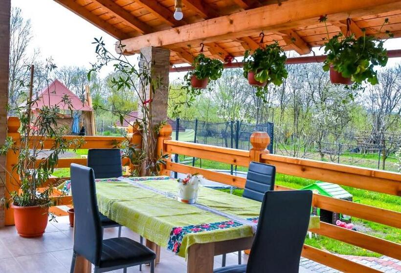 پانسیون Casa Nely