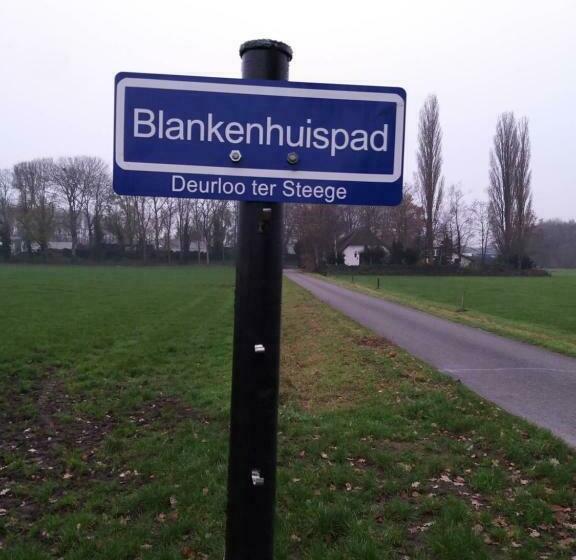 پانسیون Ustawi